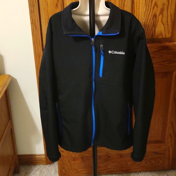 Columbia Jackets & Coats Xl Mens Columbia Jacket Black And Trimmed
